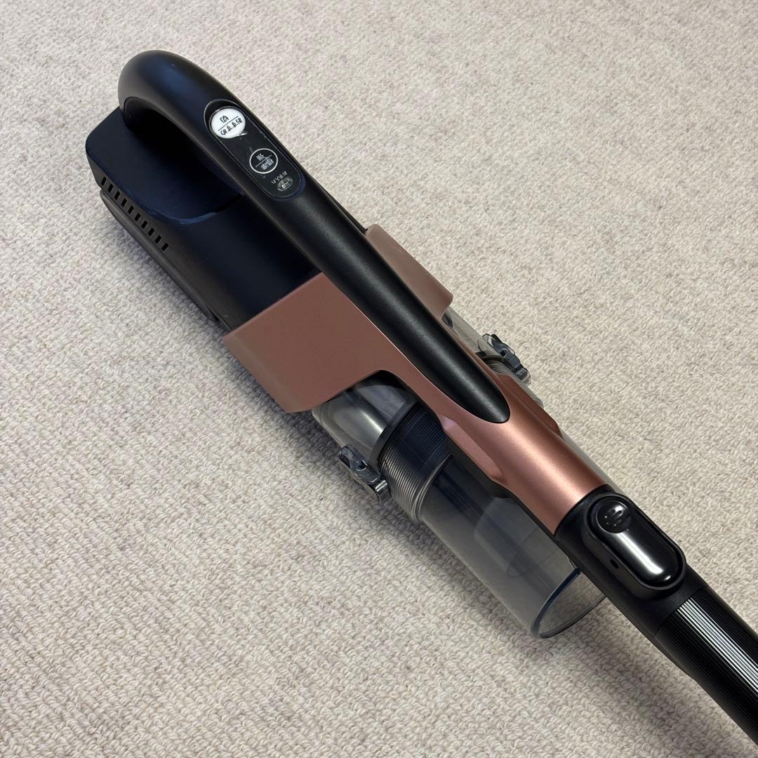 TOSHIBA VC-CLX40BK コードレス掃除機　【動作確認済】