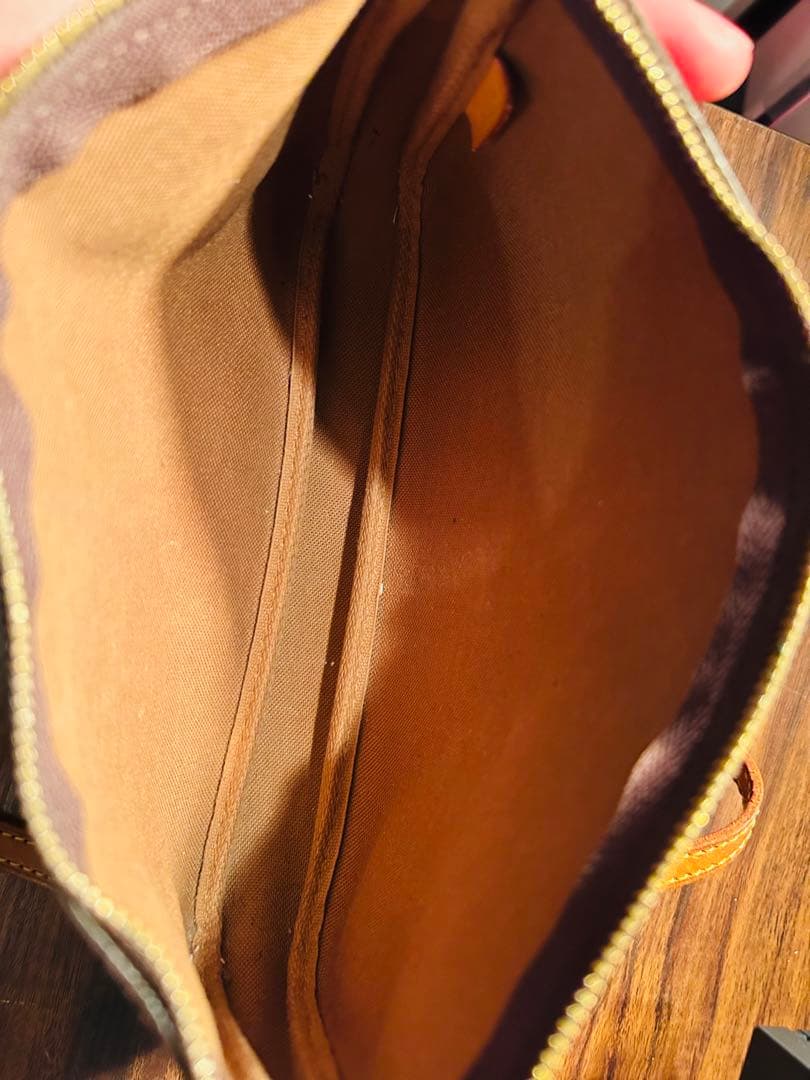 Louis Vuitton モノグラム ショルダーバッグ