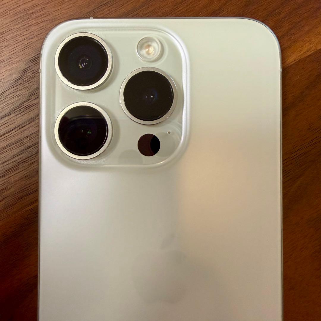 【超美品】iPhone 15 Pro 128GB 本体 付属品あり