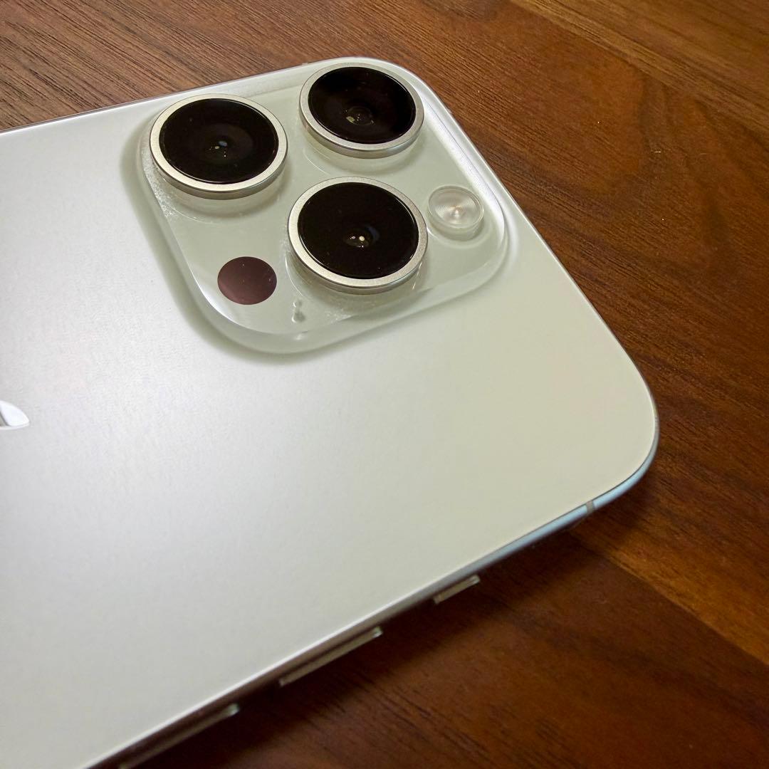 【超美品】iPhone 15 Pro 128GB 本体 付属品あり