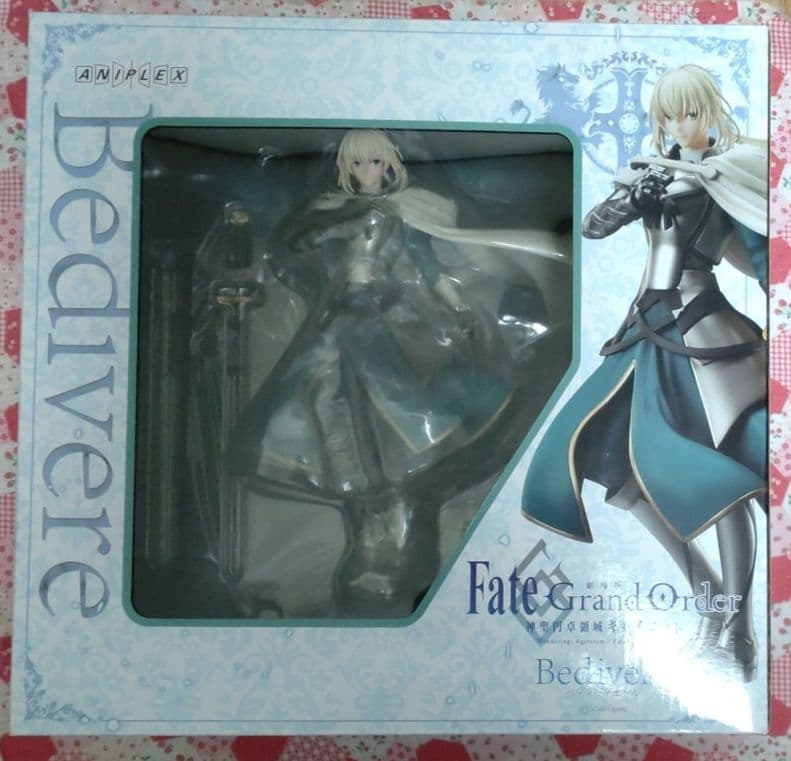 紫*ゃ様 【新品未開封、ANIPLEX特典付き】FGO ベディヴィエール フィギ