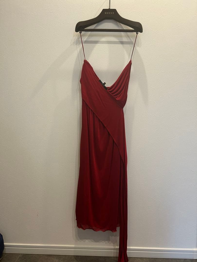 G.U.C.C.I. 真紅のドレス & G.U.C.C.Iベルト付き
