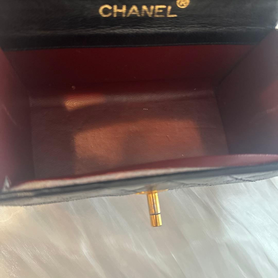 シャネル　ハンドバッグ　パーティバッグ