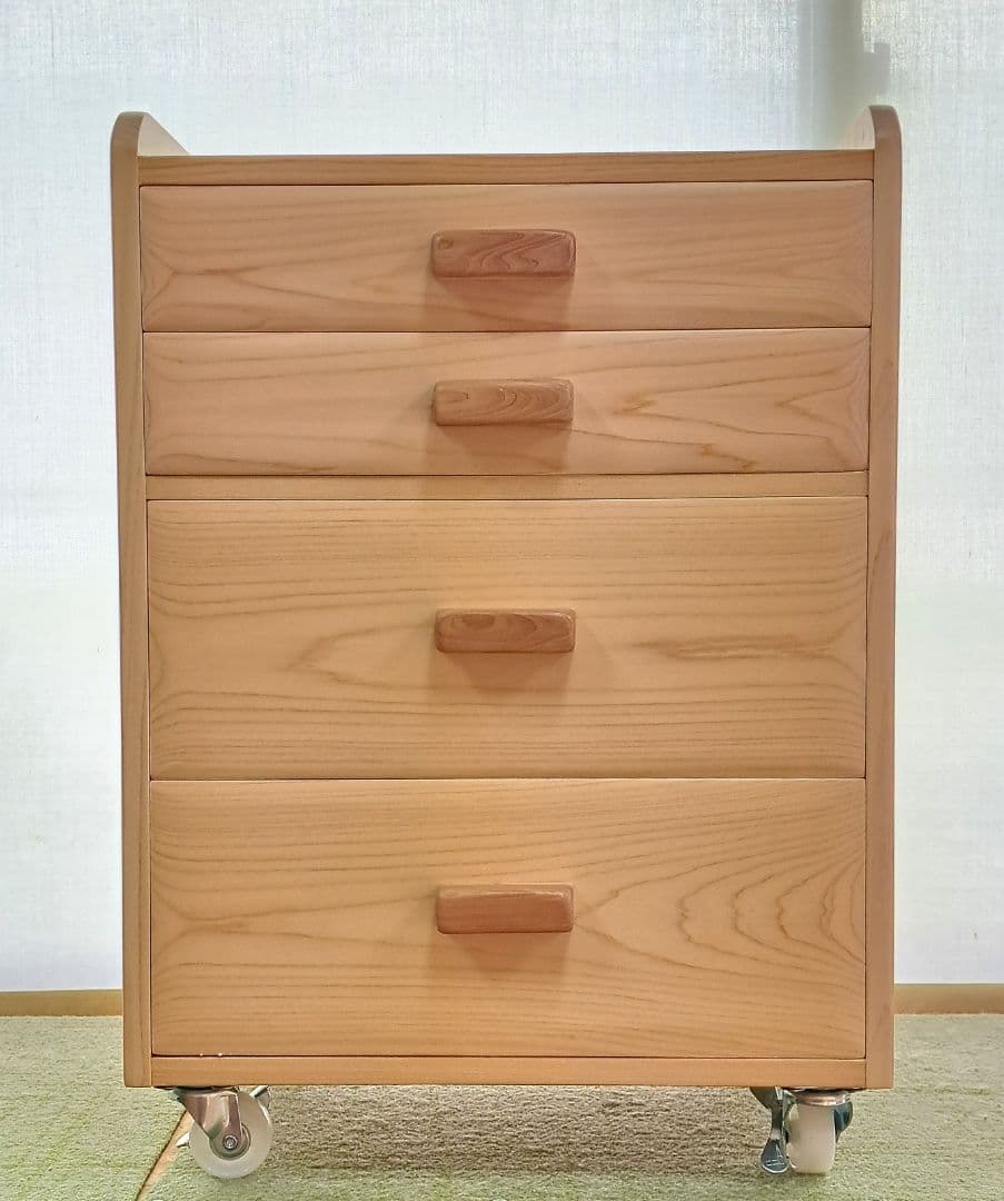 NIKE 様へ ご注文いただきました ワゴンが 完成しました。