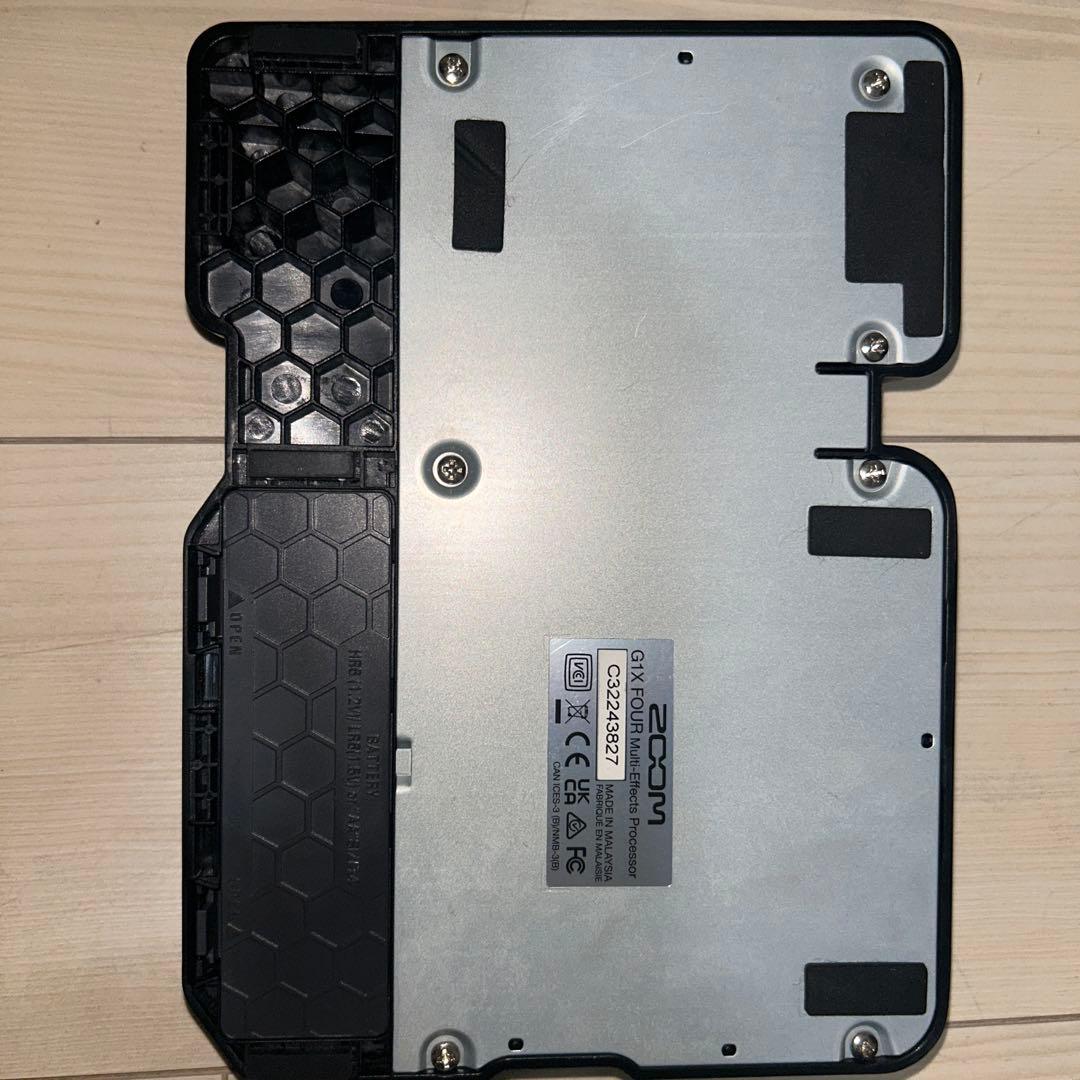 ギター zoomG1xfour