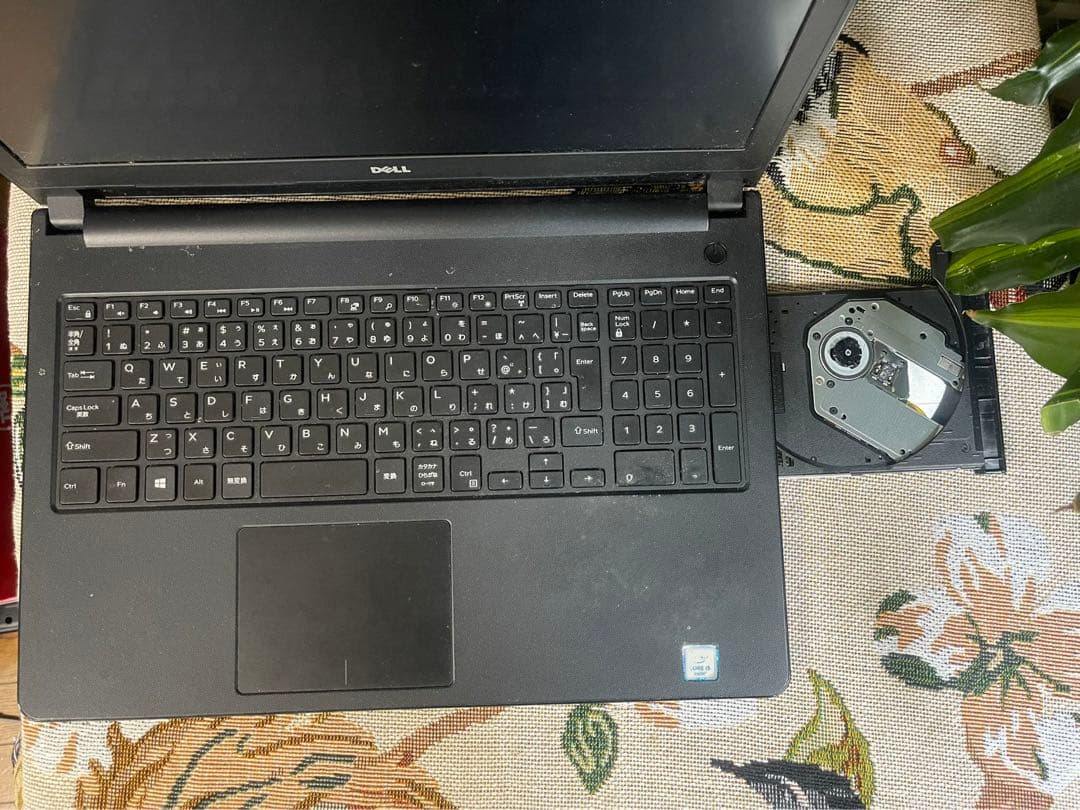 Windows11 DELL ノートパソコン ITTYFJA00