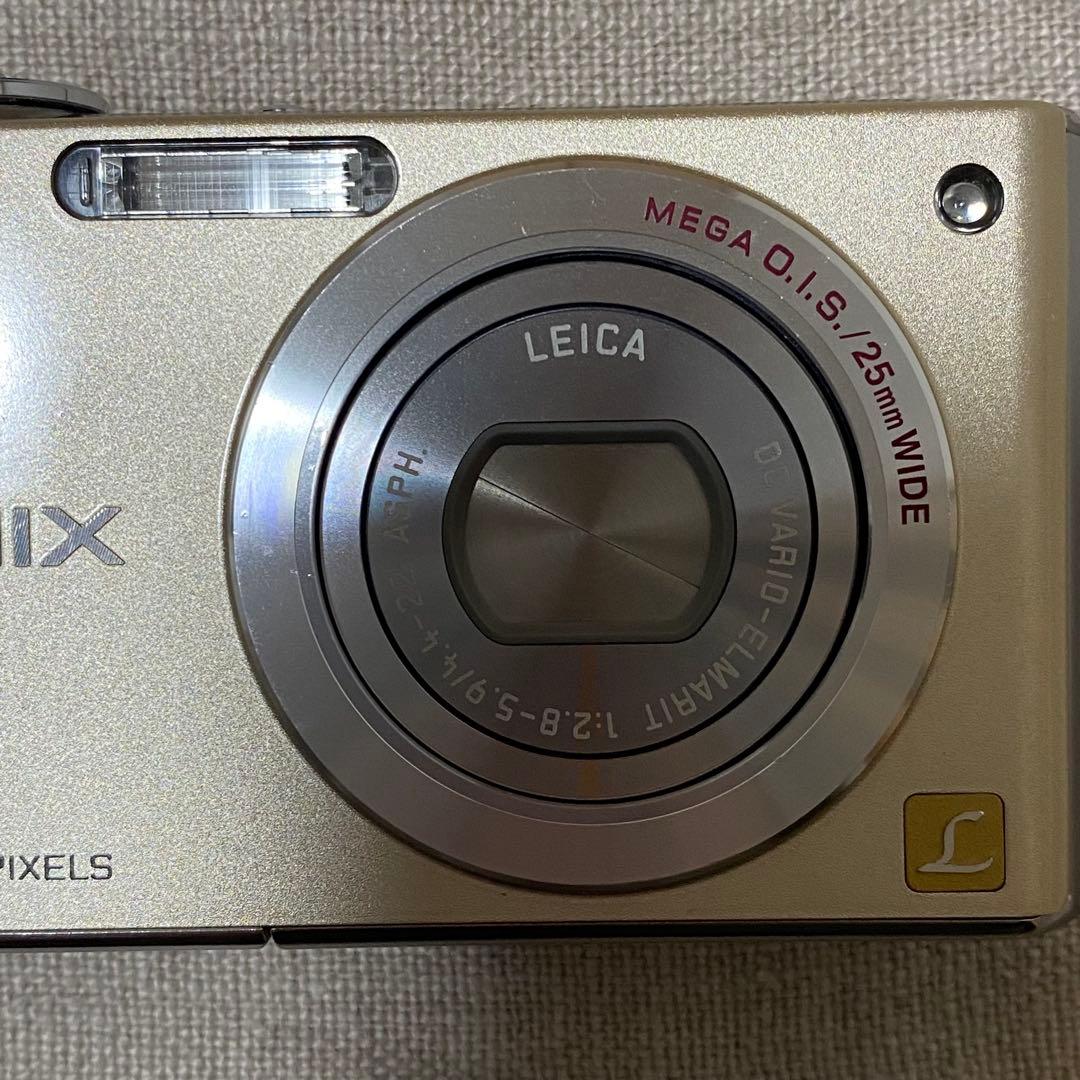デジタルカメラ LUMIX DMC-FX40