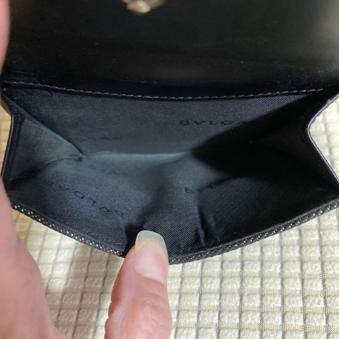 【中古品・美品】BVLGARI Ｗホック 折財布 ロゴマニア