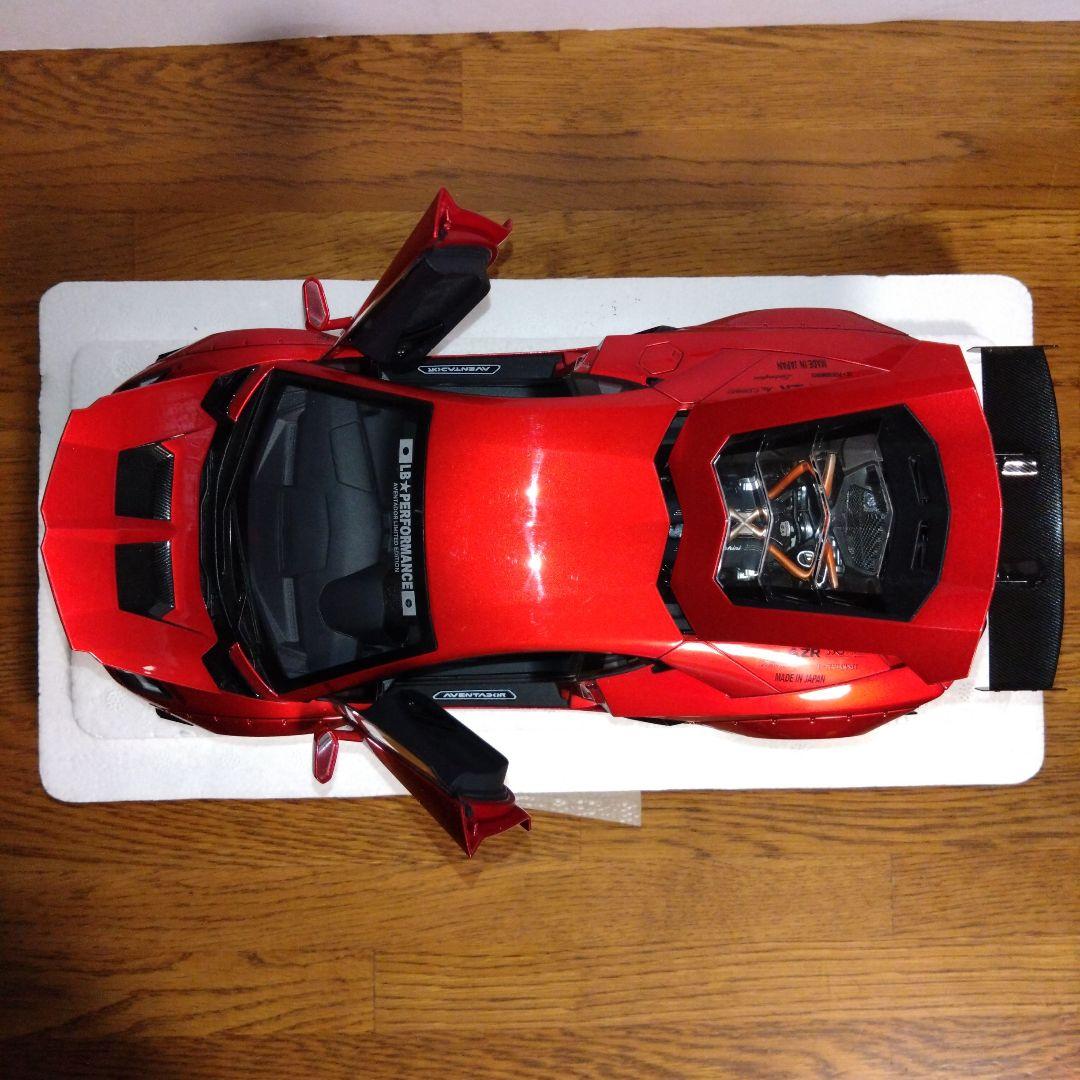 1/18LB-WORKSランボルギーニ　アヴェンタドール　リミテッドエディション