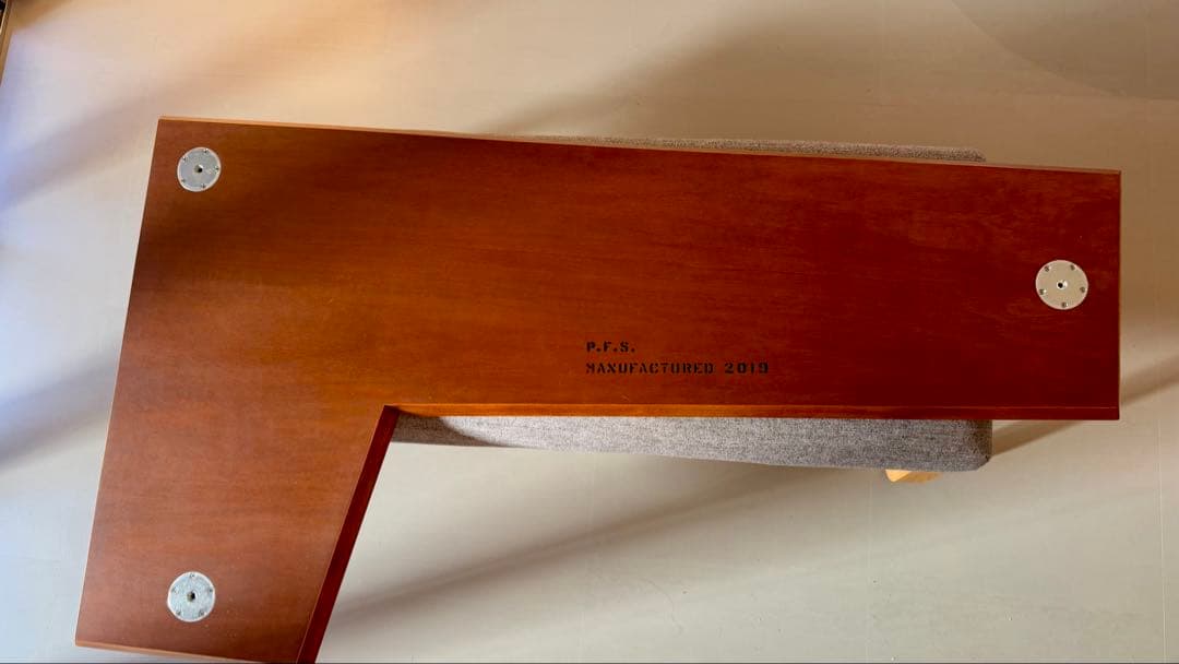 パシフィックファニチャーサービス RUDDER TEA TABLE