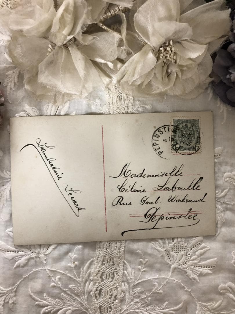 アンティーク ポストカード 薔薇と青いドレスの美しい少女