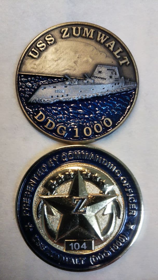米海軍　ミサイル駆逐艦DDG1000　ズムウォルト　チャレンジ2枚