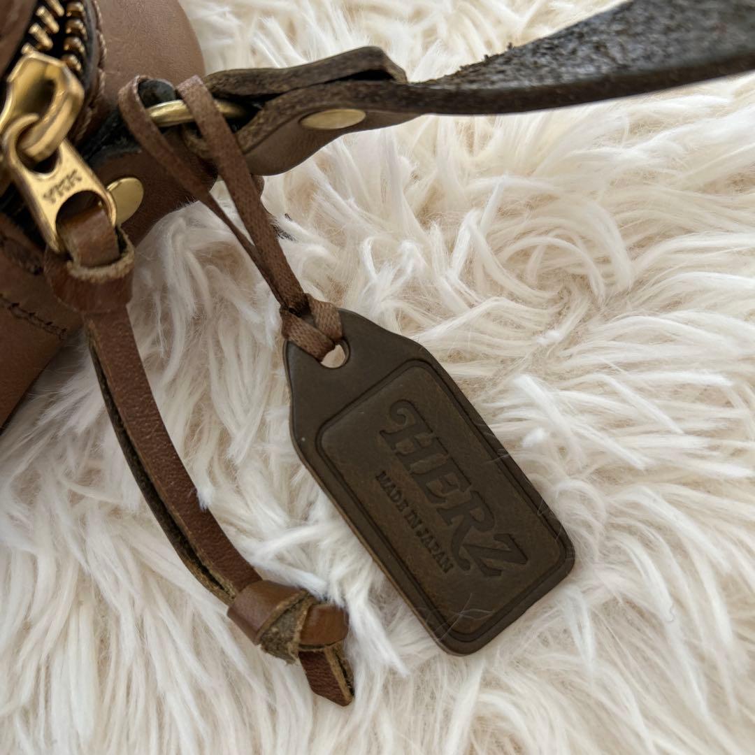 【レア美品】HERZヘルツ　CP 35 ふっくらショルダー グリーンベージュ