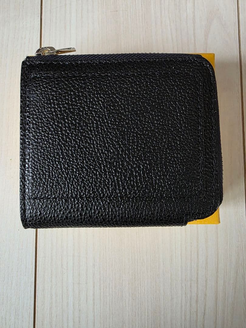 ITTI 2つ折り財布 ミニ財布