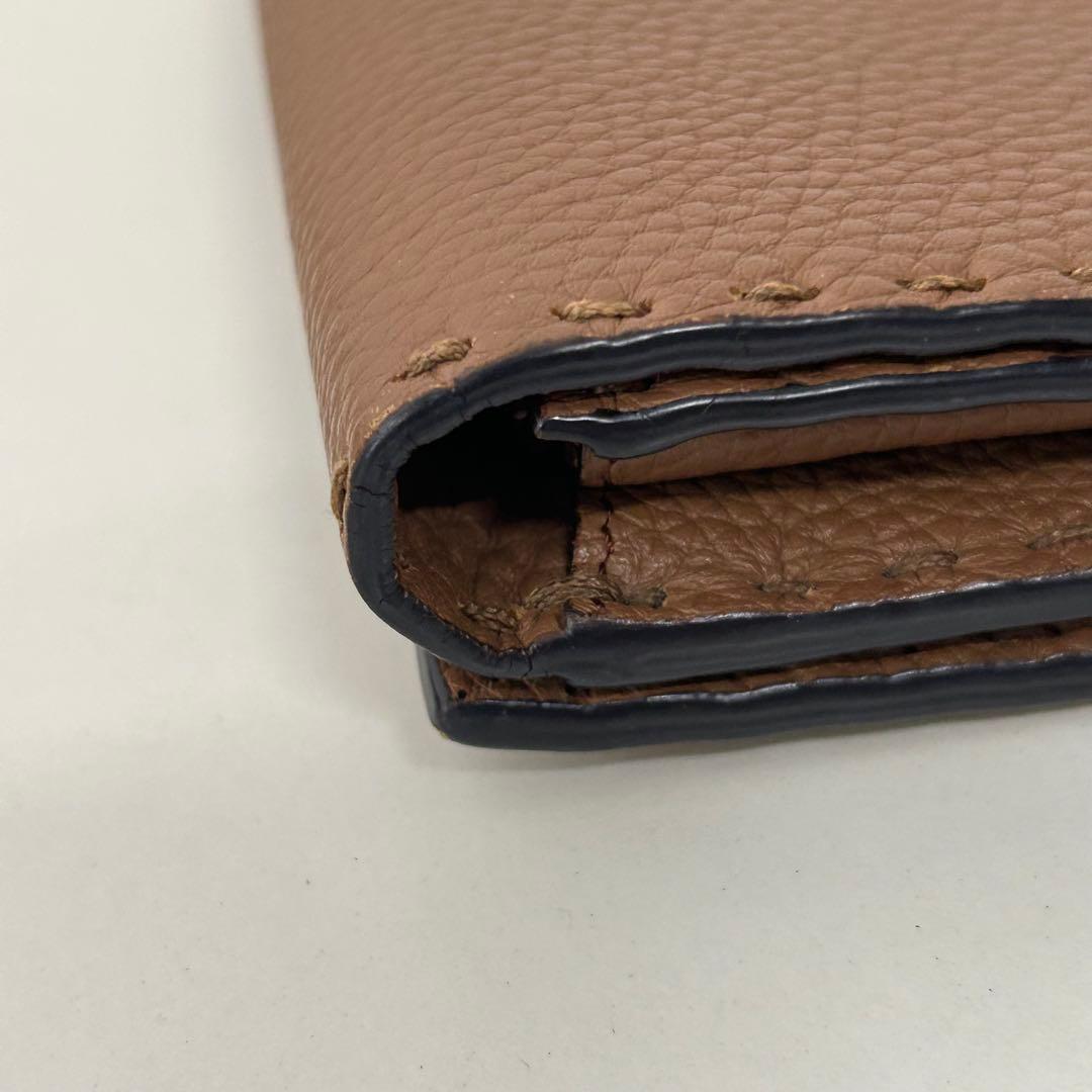 FENDI フェンディ ピーカブー 長財布 レザー ウォレット