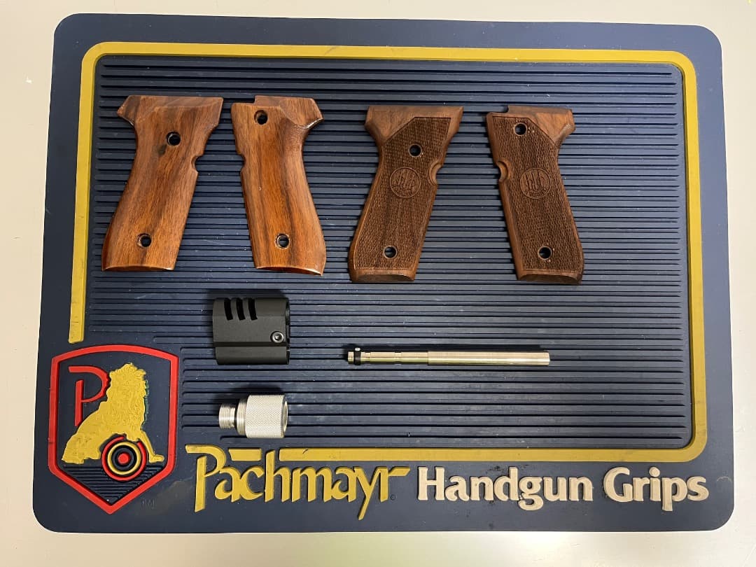 WA ベレッタガスガン シルバーABS実物ケース付き