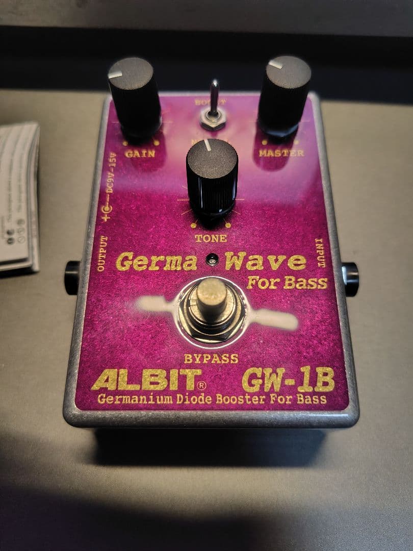 【美品】ALBIT GW-1B Germa wave　ベースブースター
