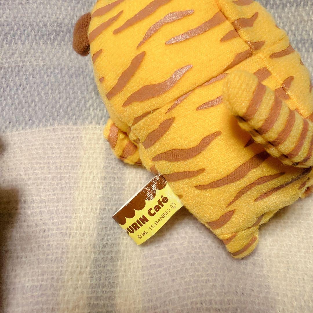 ポムポムプリンカフェ　マスコット　トラとタコヤキ