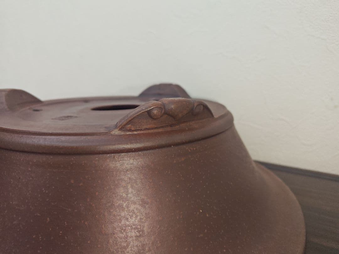 陶器 円形鉢 足付き 中央穴あり　豊林　落款