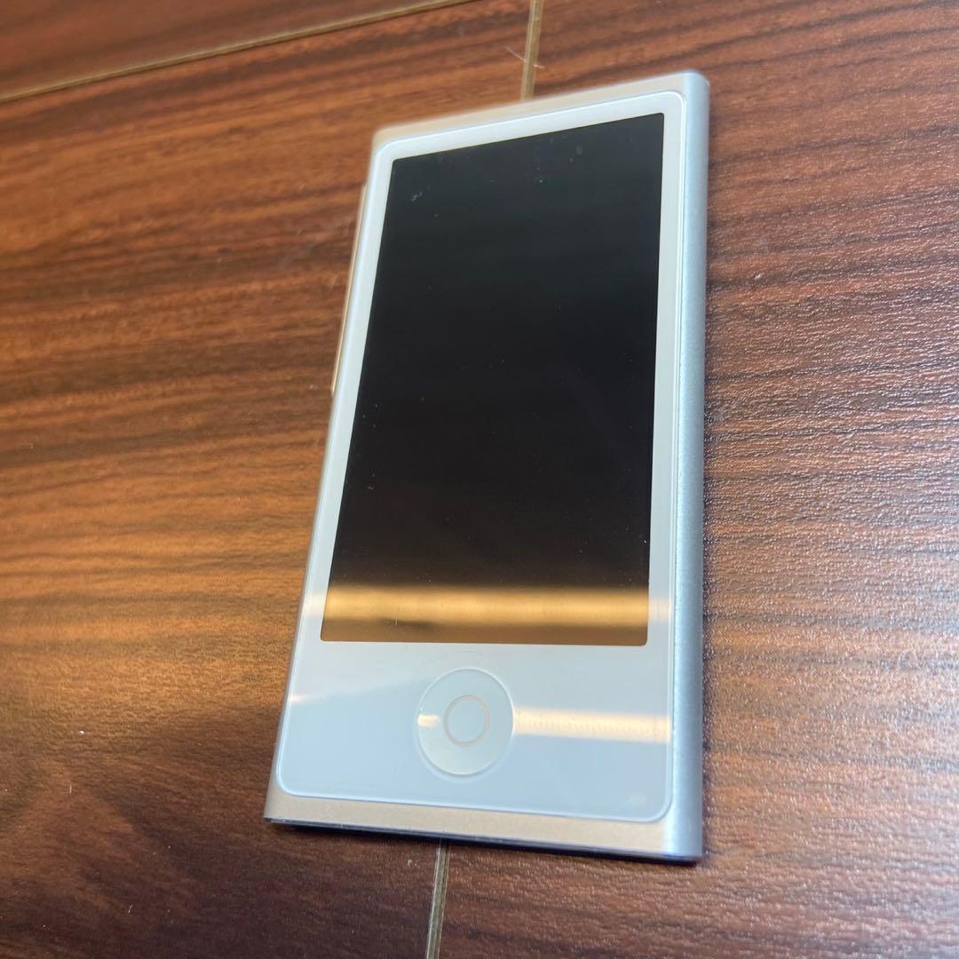 iPod nano 第7世代 16GB シルバー 4960