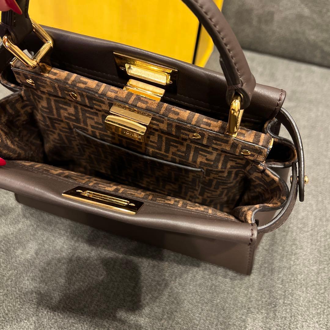 FENDI ピーカブー　ミニピーカブー　ブラウン