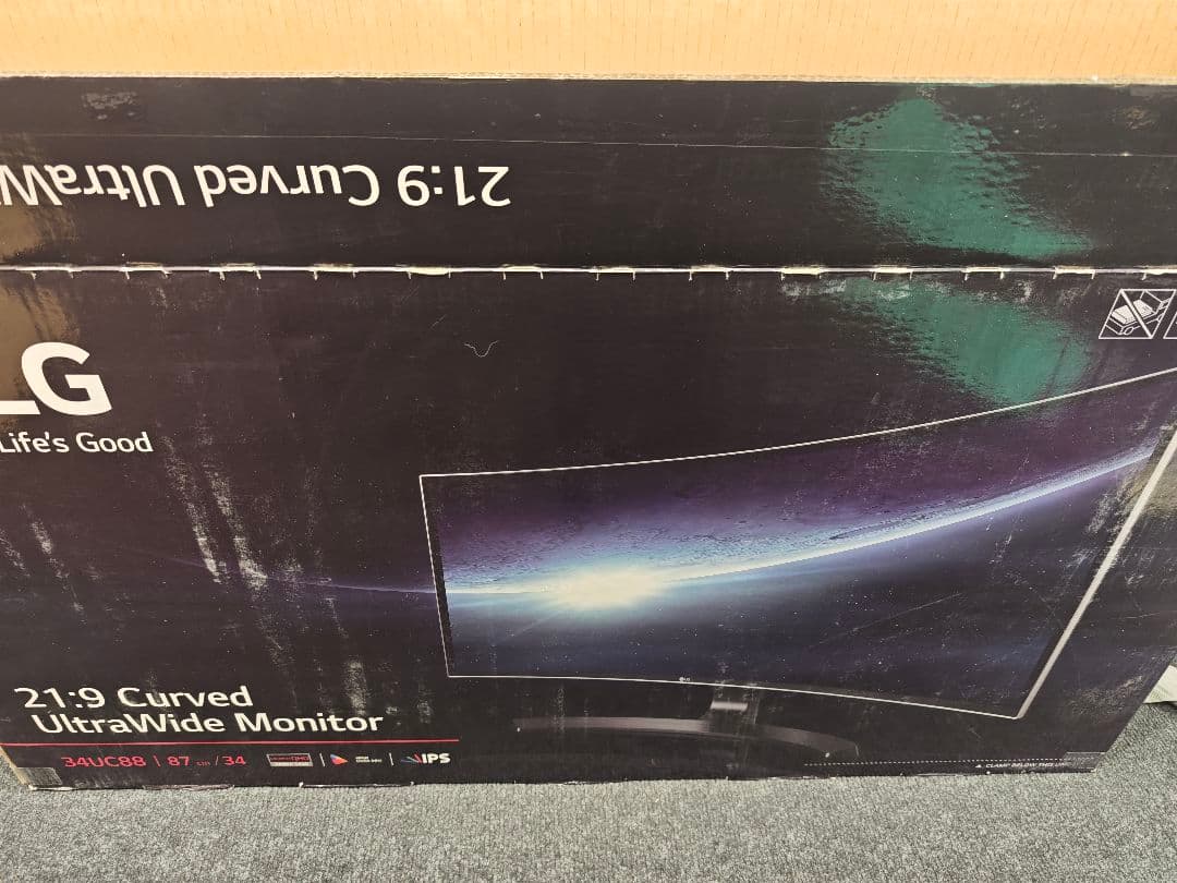 LG ウルトラワイドモニター　34UC88-B