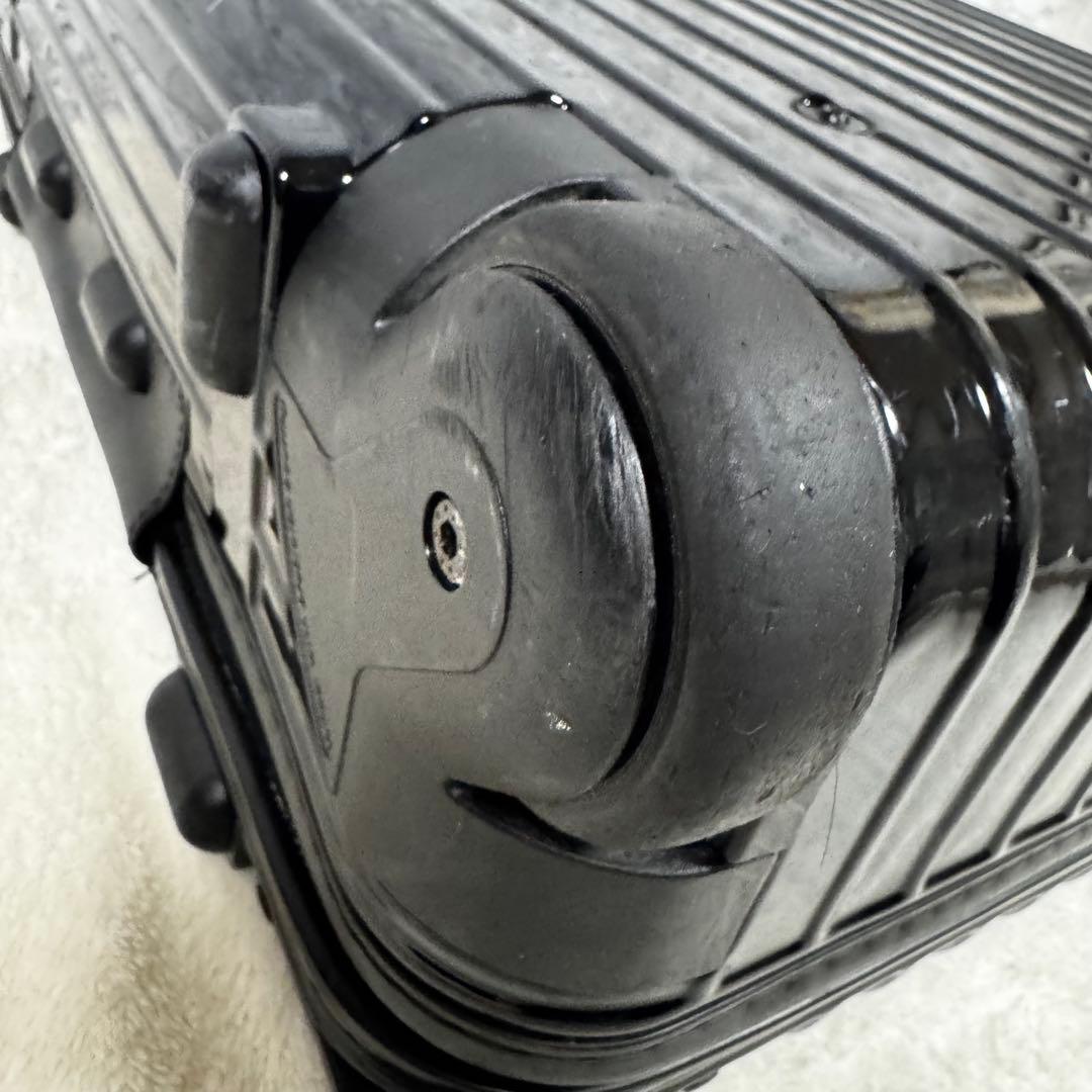 RIMOWA リモワ　SALSA サルサ　スーツケース　33L2輪　軽量　STA