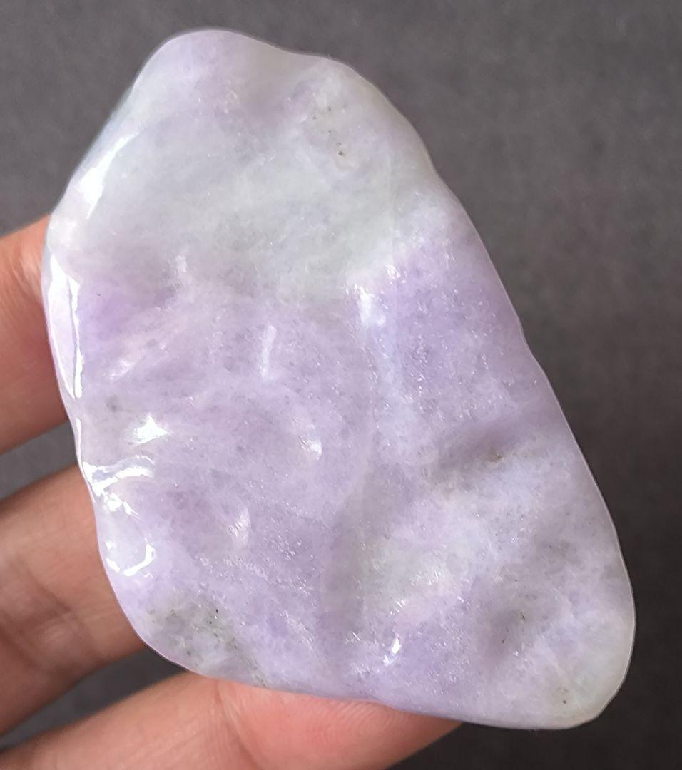 ミャンマー産ラベンダー本翡翠のルース①