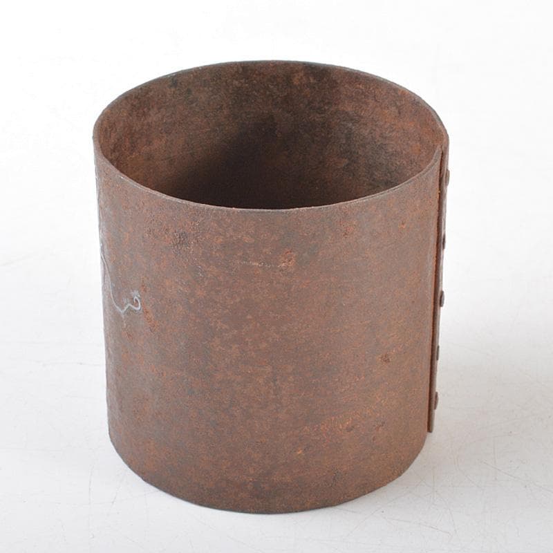 茶道具　古鉄鎚出　銀象嵌　瓢箪の葉文　蓋置　時代箱　V　R6097