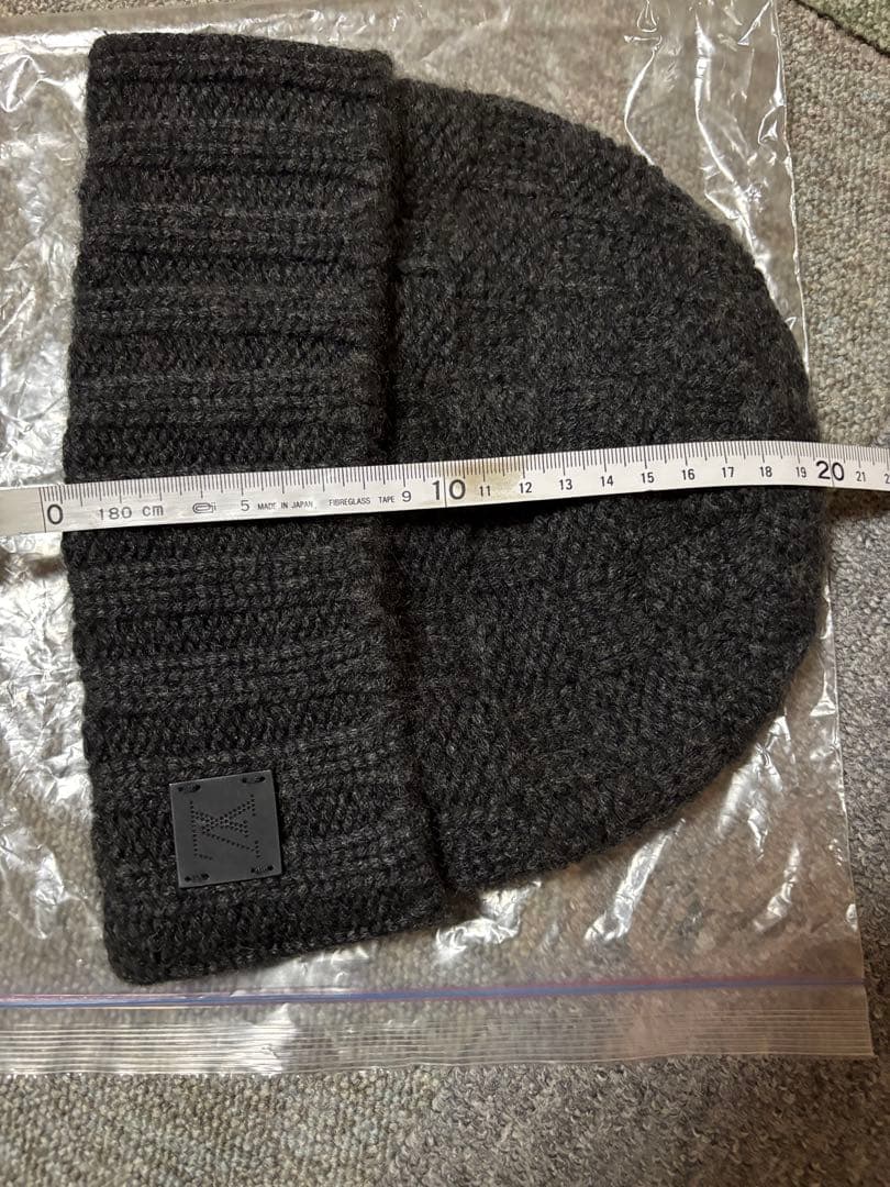 LOUIS VUITTON ダークグレー ニットビーニー