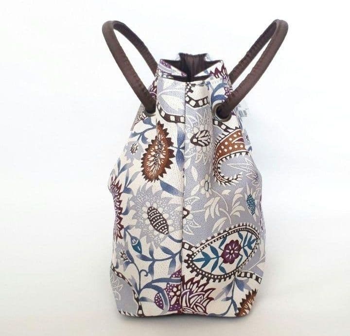 ￥45980⇒￥35980 着物の日月間セール 栗山工房銀通し紅型鞄