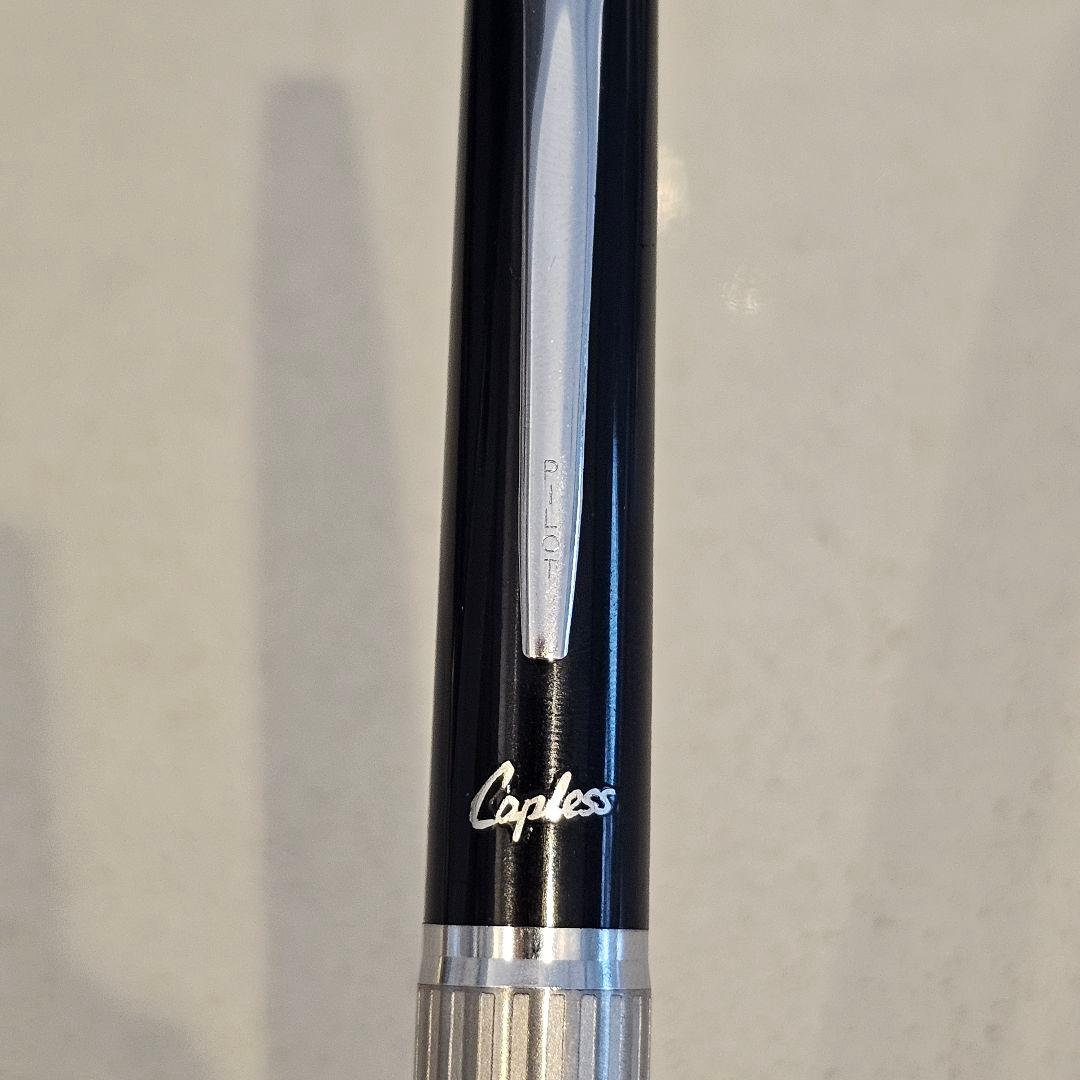 PILOT キャップレス ストライプ 蝕刻 14K ヴィンテージ万年筆