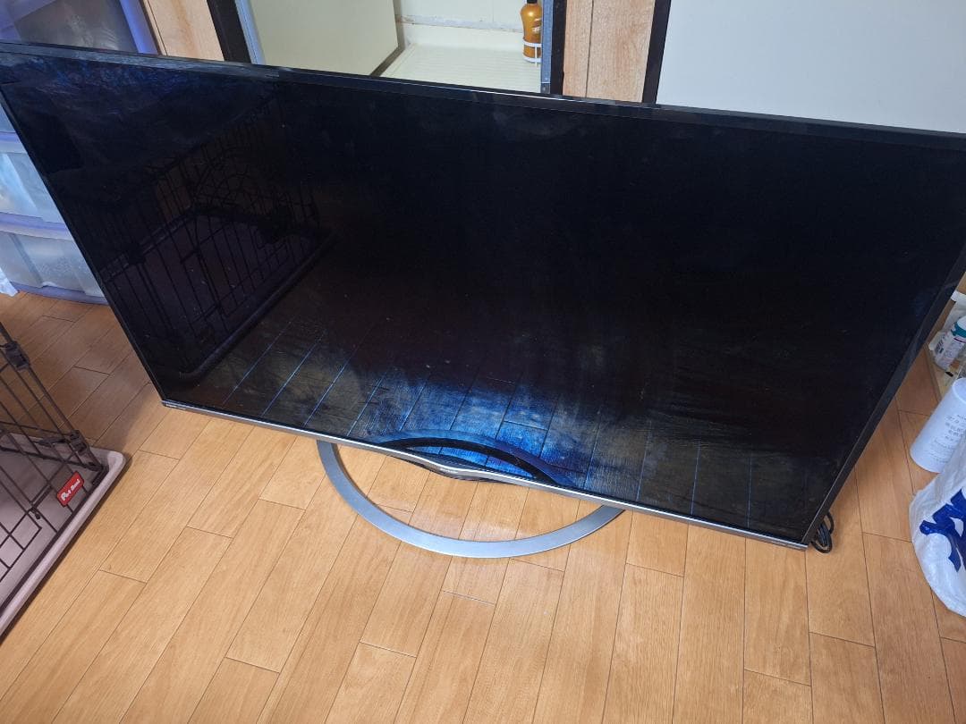 シャープ AQUOS 50V型 液晶テレビ 円形スタンド付き