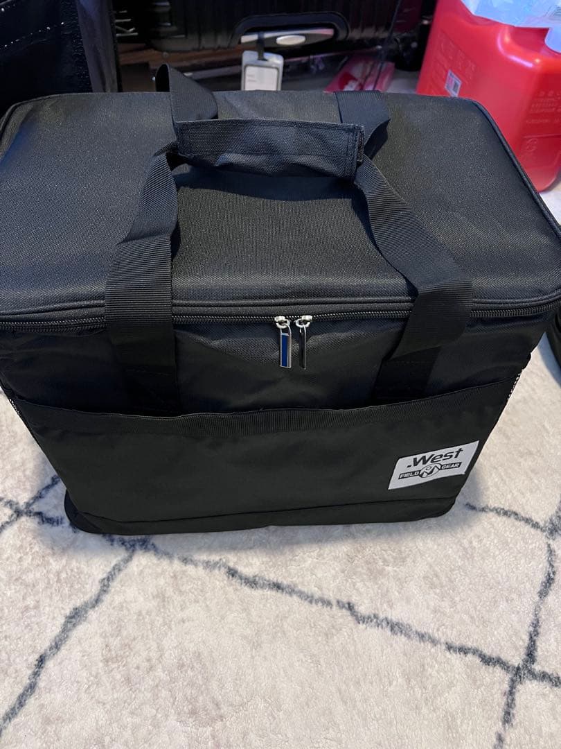 イワタニ　マイ暖 CB-STV-MYD2 ソフトクーラー30Lケースとボンベ付き