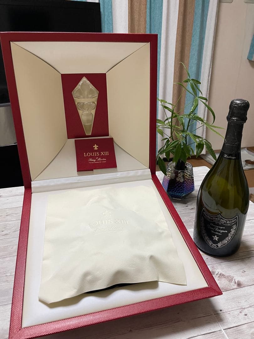 つばき　ルイ13世 シェル型化粧箱 新品 バカラ 完品