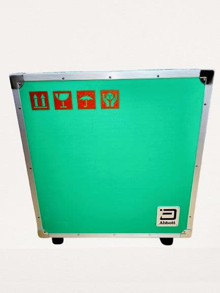 アボット製プロ仕様のフライトケース