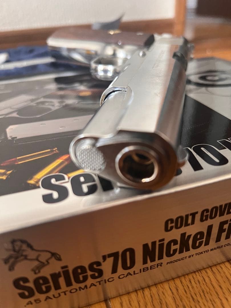 ガスブローバック ガバメント シリーズ’70 ニッケルフィニッシュ 東京マルイ