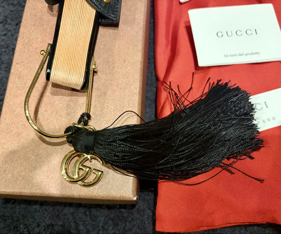 Gucci グッチ 扇子 新品 レア Tessa Thompson着用