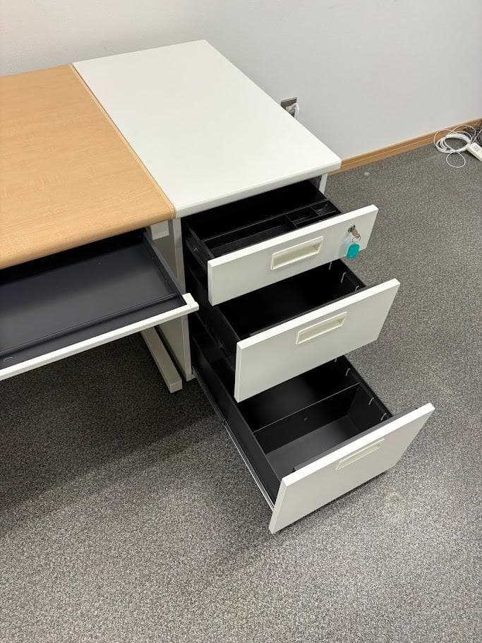 【バラシ/引き取り限定】デスク・サイドチェストセット 木目 【堺市】②