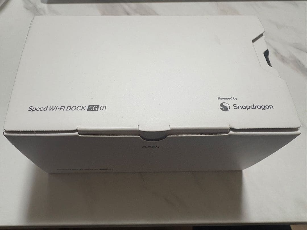 Speed Wi-Fi DOCK 5G 01 ブラック