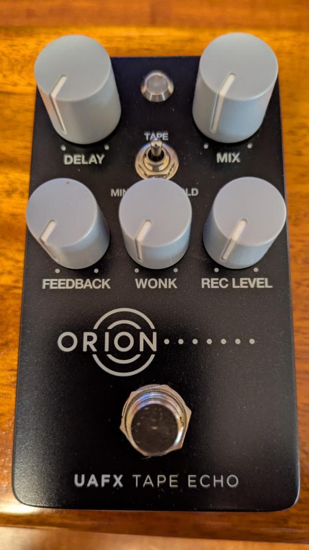 UAFX ORION TAPE ECHO ギターエフェクター