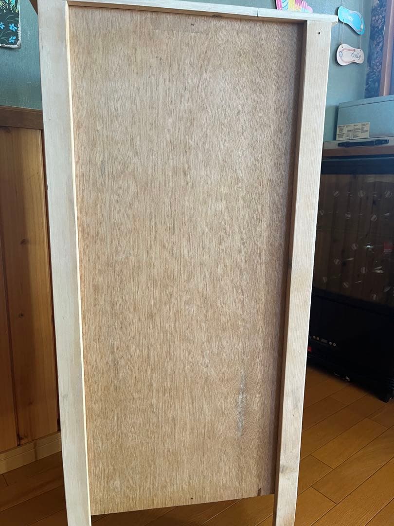 アンティーク　ホワイトガラス扉キャビネット