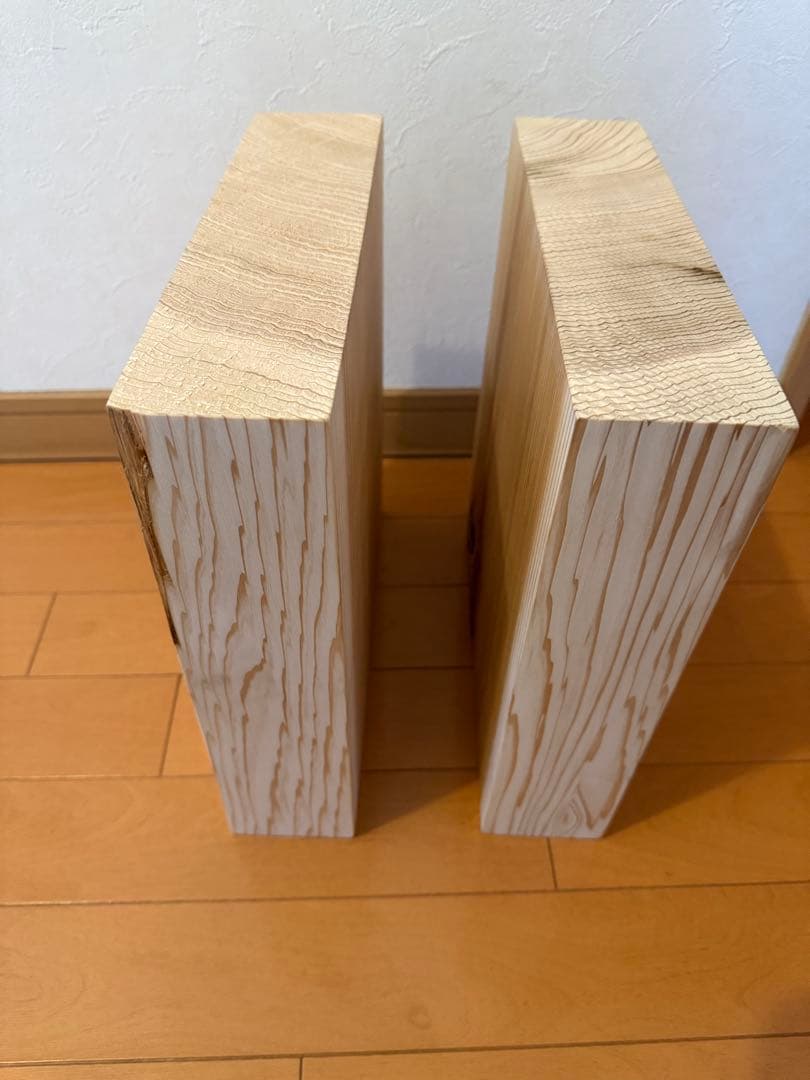 天然杉の一枚板根っこ部分木目テーブル