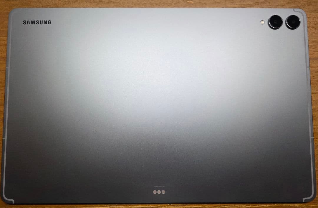 【中古品】GalaxyTabS11Ultra　純正キーボード・ケース付き