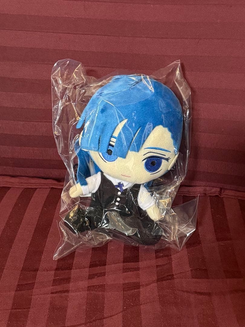 ado ぬいぐるみ　au レディメイド