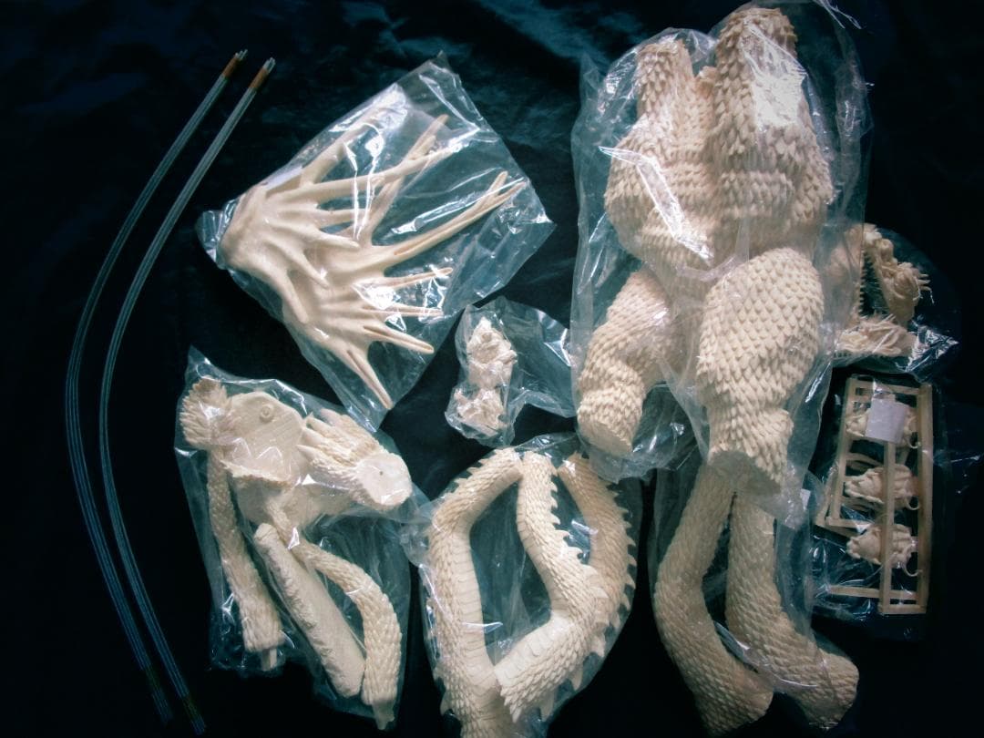 ボークス　オリエントヒーローシリーズ　キングギドラ