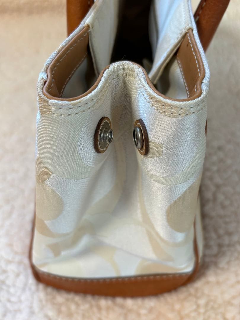 トートバッグ ホワイト/ベージュ 合成皮革