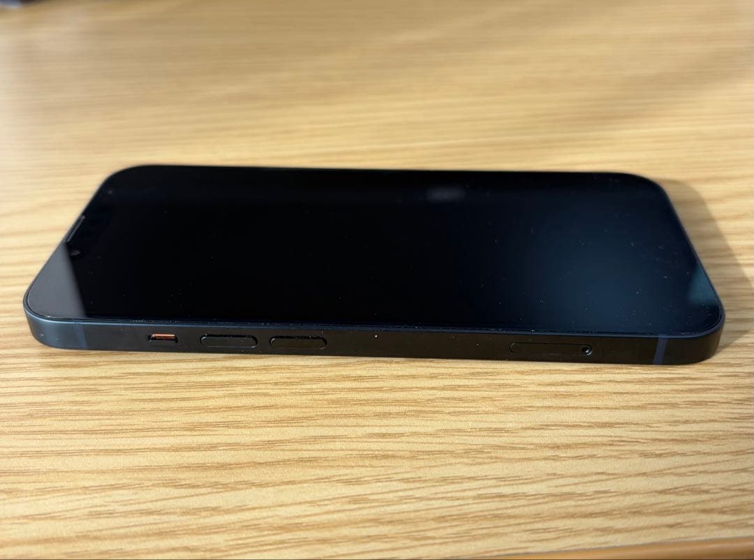 美品 Apple iPhone13 256GB バッテリー84％ ミッドナイト