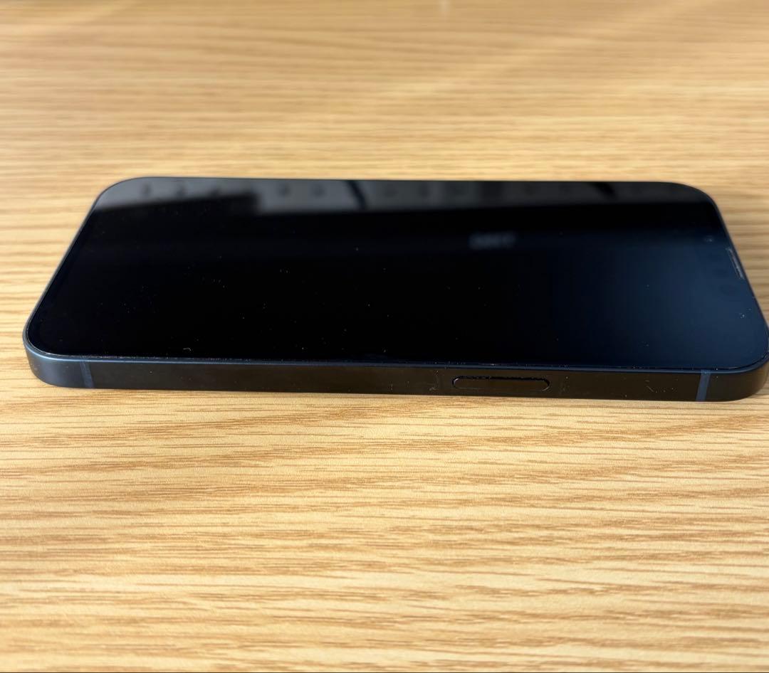 美品 Apple iPhone13 256GB バッテリー84％ ミッドナイト