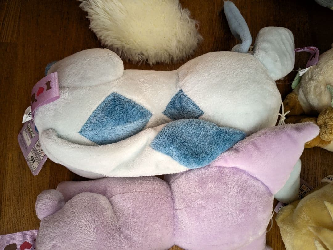 ポケモン ポケットモンスター　イーブイ　アイラブイーブイ ぬいぐるみ　キーホルダ